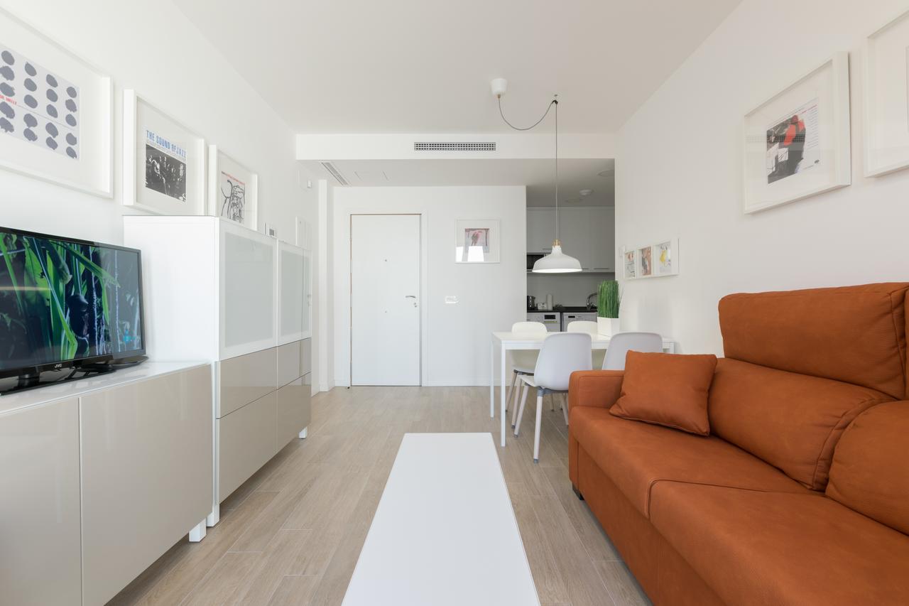 Apartments Madrina Valencia Exterior foto
