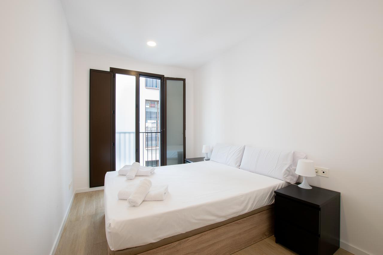 Apartments Madrina Valencia Exterior foto