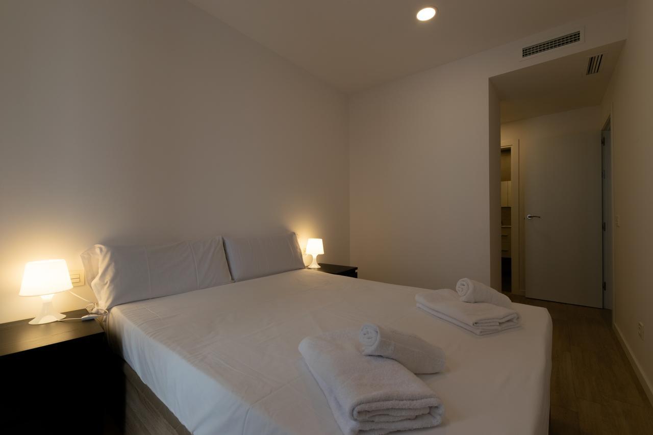 Apartments Madrina Valencia Exterior foto